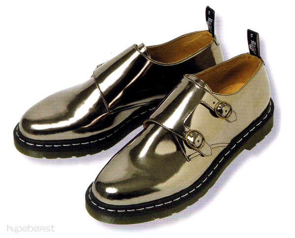 25 Shiny Shoe Accessories