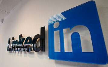 3 Important Changes to Make to Your Company's Social Media Training