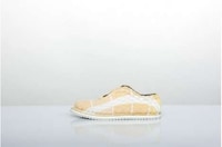 Vacuum-Made Footwear Image 6