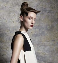 Linear Face Paint Looks Image 5