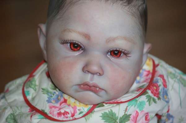 12 Unsettling Realistic Dolls