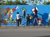 Indiscriminatively Collaborative Murals Image 8