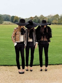 Gal Pal Couture Captures Image 4