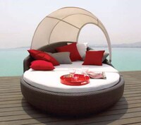 Luxury Outdoor Furniture Image 3