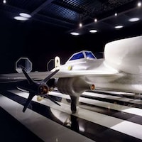 Airplane Lounges Image 2