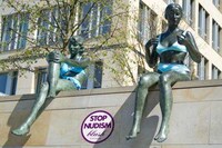 Bikini Model Statues Image 3