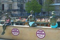 Bikini Model Statues Image 4