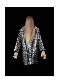 Surreal Style Photoshoots Image 5