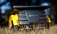 Solar-Powered Gardening Robots Image 2