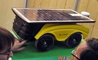 Solar-Powered Gardening Robots Image 6