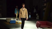 Chicly Furnished Fashion Shows Image 3