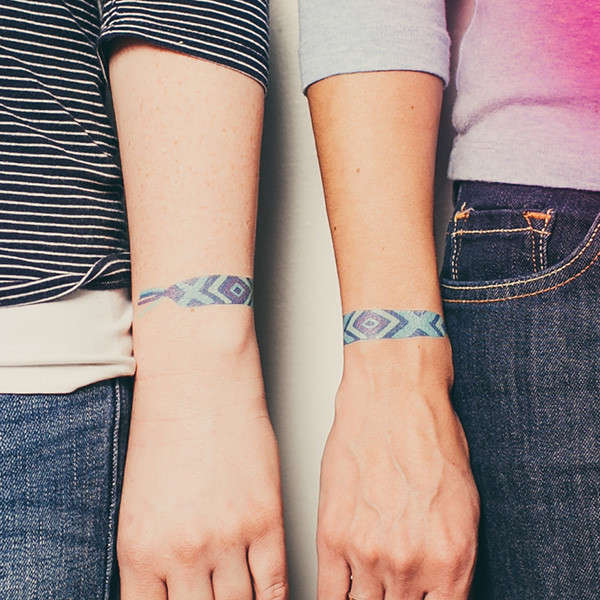 40 Valentine's Gifts for Friends