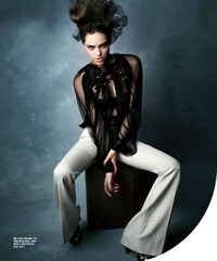 Literally Jaw-Dropping Editorials Image 4