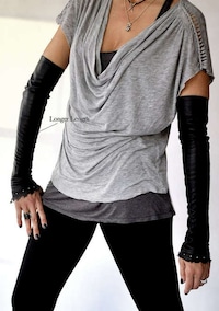 Fingerless Arm Gloves Image 2