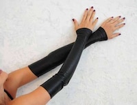 Fingerless Arm Gloves Image 3
