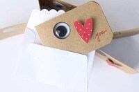Heartwarming Cyclops Stationery Image 4