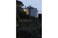 Alphabet-Shaped Abodes Image 8