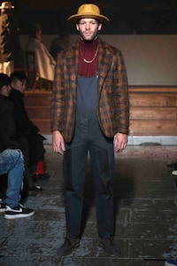 Lacquered Dynamic Menswear Image 3
