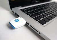 Touch-Transferring USBs Image 2