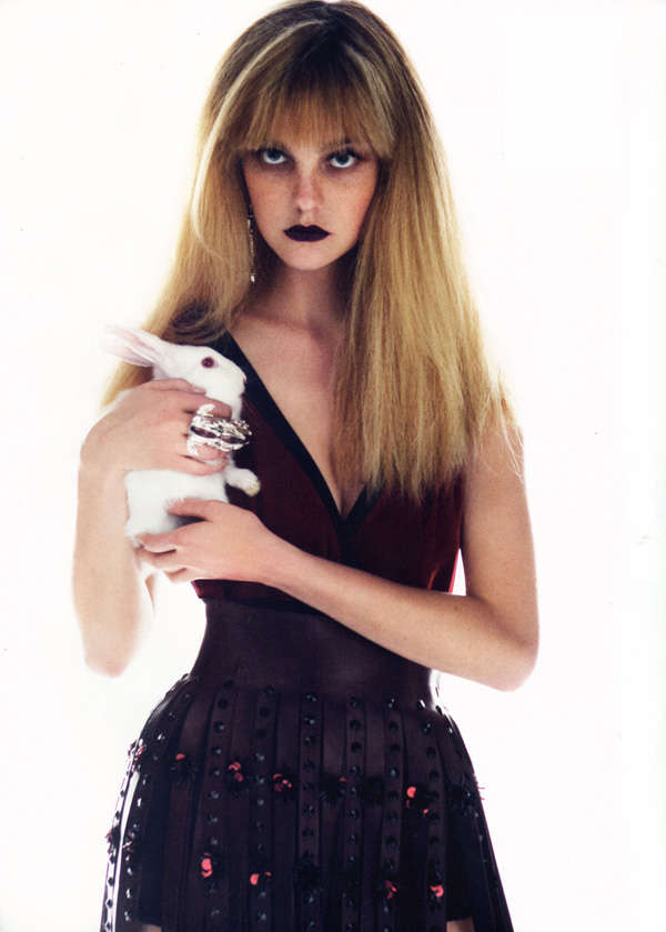 30 Catching Caroline Trentini Editorials