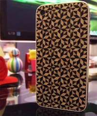 Timber Tiled Cell Cases Image 7