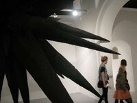 Spiky Fiberglass Sculptures Image 3