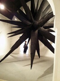 Spiky Fiberglass Sculptures Image 4