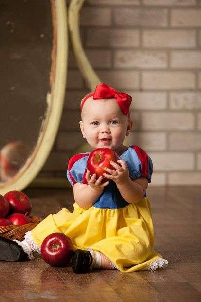 28 Examples of Playfully Childish Photography
