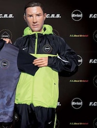 Athletic Mannequin Lookbooks Image 7