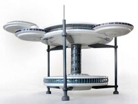 Orbit-Inspired Underwater Hotels Image 8
