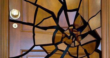 47 Fractured Glass Finds