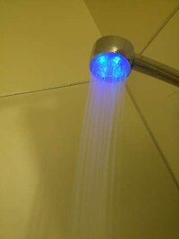 Chromatic Shower Soakers Image 4