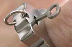 Lockable Finger Shackles