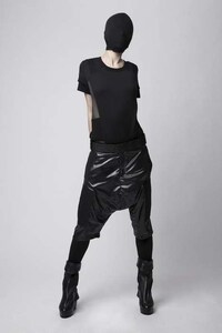 Daringly Anonymous Lookbooks Image 4