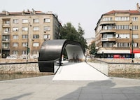 Looping Pedestrian Overpasses Image 5