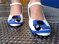 DIY Robotic High Heels Image 5