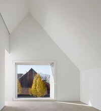 Magnified Postmodern Dollhouses Image 7