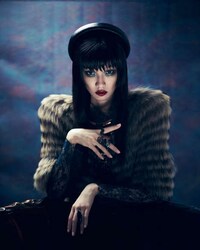 Glamorously Goth Portraits Image 4