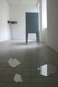 Faux-Spill Flooring Image 2