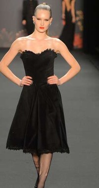 Retro Spanish-Inspired Fashions Image 7