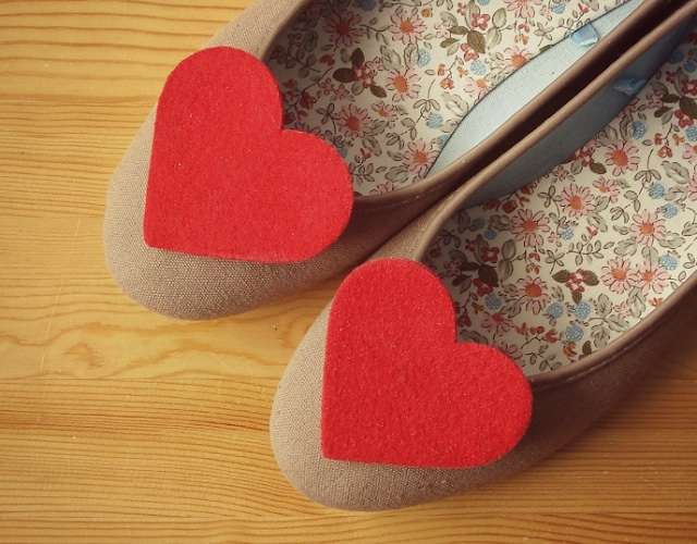 Heart-Shaped Shoe Clips