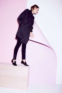 Playful Paper Prop Lookbooks Image 7