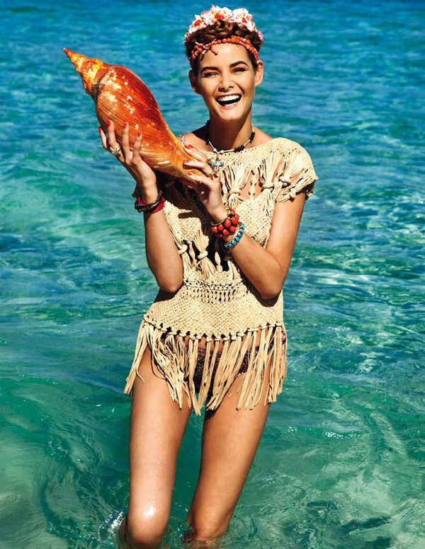 26 Couture Vacationing Editorials
