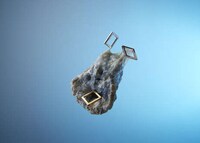 Crystallized Jewelry Captures Image 2