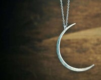 Elegant Eclipse Jewelry Image 3