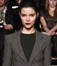 Wine Red Runways Image 7