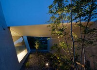 Cantilevered Cube Constructions Image 2