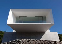 Cantilevered Cube Constructions Image 4