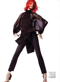 Romantically Fiery Editorials Image 4