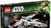 Detailed LEGO Spaceships Image 4